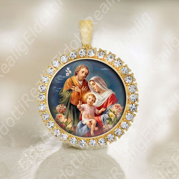 Holy Family Gold Tone Catholic Medal. St Joseph, Virgin Mary, Child Jesus Religious Pendant. Medal for Necklace Jewelry Christian