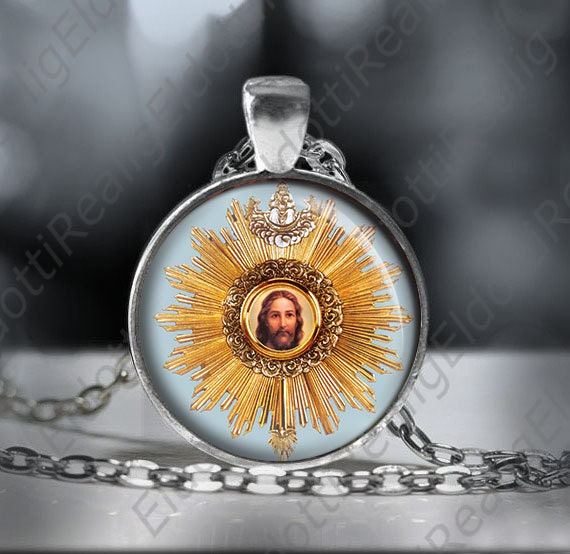The Blessed Sacrament Catholic Medal Necklace. Jesus Christ Religious Pendant. Jesus Necklace.