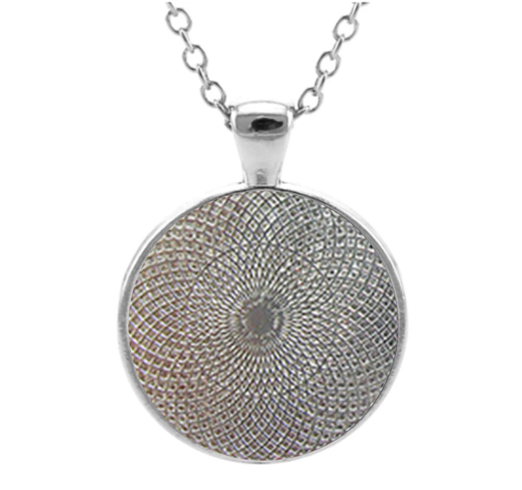 St. Veronica 20mm Pendant Silver tone Necklace + Additional chain