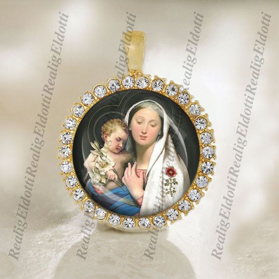 Holy Mother of God Virgin Mary and Baby Jesus Christian Catholic Gold Tone Medal Pendant Jewelry