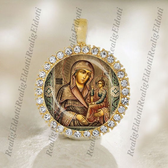 The Theotokos Virgin Hodegetria Our Lady of the Way Religious Christian Orthodox Icon Gold / Silver Tone Medal Pendant Jewelry
