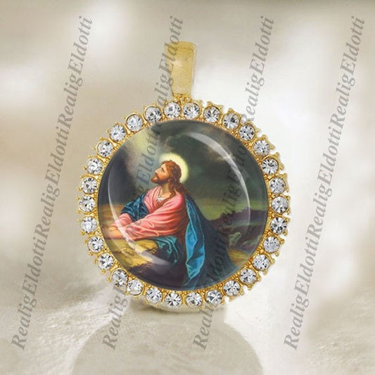 Jesus Praying to God the Father in Gethsemane Catholic Gold Tone Religious Medal