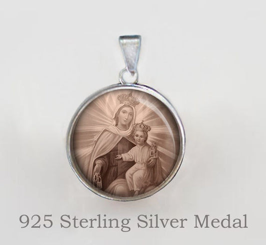 Our Lady of Mount Carmel Religious Christian Medal. Virgin Mary Medal. Sterling Silver 925 Pendant 20mm. Necklace Medal