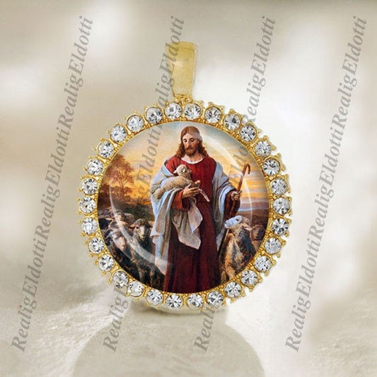 Jesus the Good Shepherd with Sheeps Catholic Gold Tone Christian Religious Medal