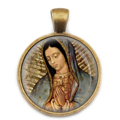 Our Lady of Guadalupe Round Pendant 18mm