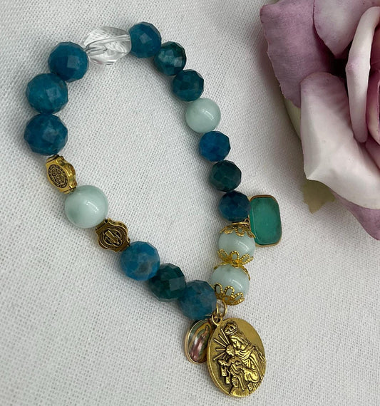 Our Lady of Mount Carmel and Jesus Sacred Heart Catholic Stretch Bracelet | Green Angelite