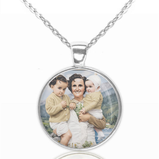 St. Gianna Beretta Molla Necklace – Pediatric Physician, Mother & Saint Catholic Medal Pendant
