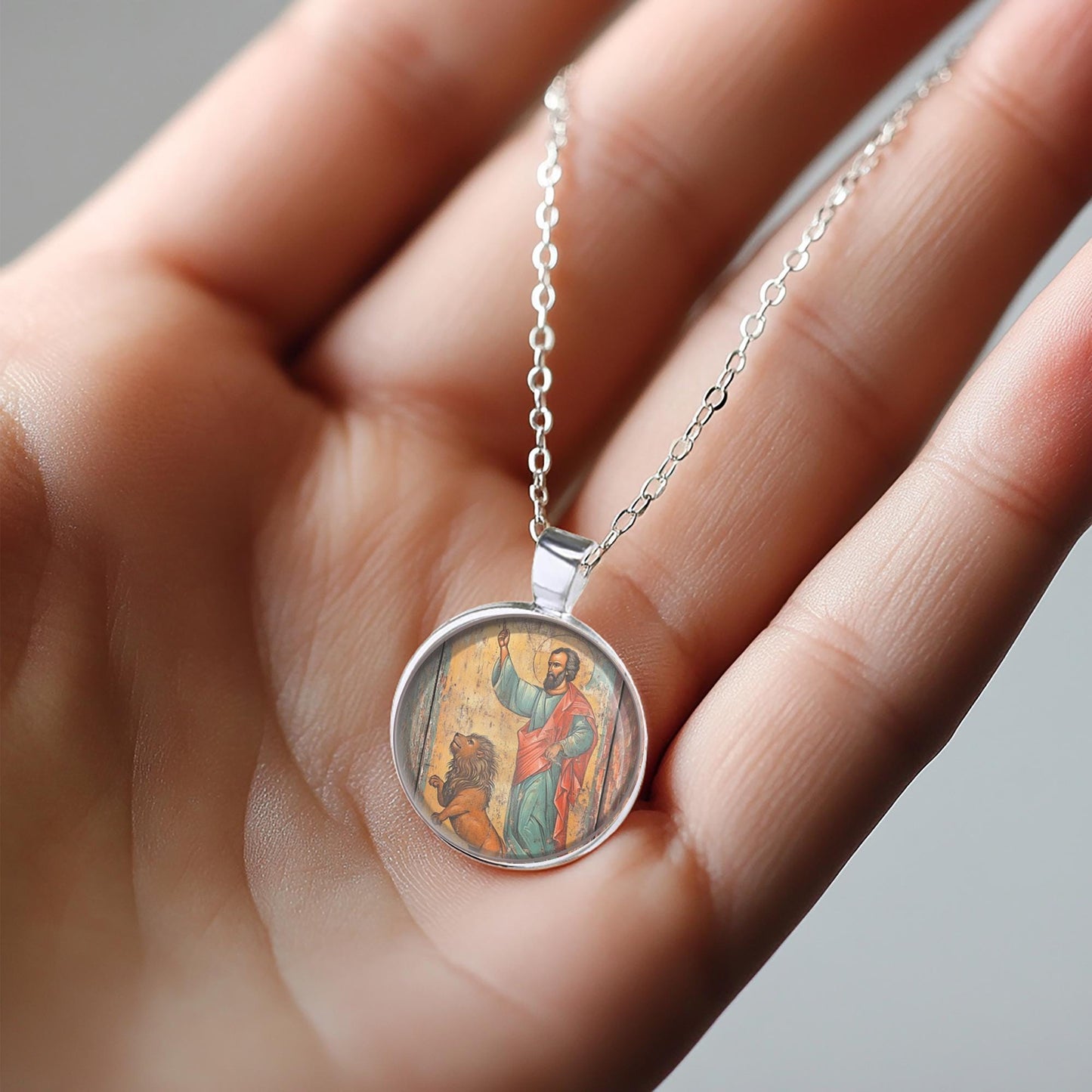 St Mark w Lion Medal Necklace Round Pendant