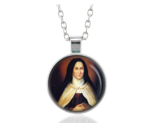 St Charlotte Necklace Round Silver tone Pendant