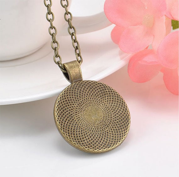 Madonna Of Roses Mother Mary with Baby Jesus Catholic Art Necklace Christian Pendant 25mm Bronze Medal