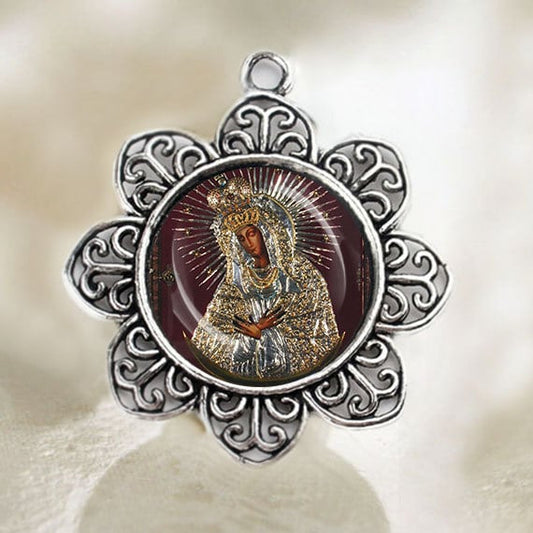 Black Madonna Our Lady of the Gate of Dawn Vilnius Medal Pendant Flower Shaped Catholic Jewelry