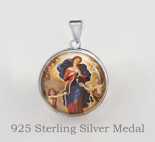 Virgin Mary Untier of Knots Religious Christian Medal. Sterling Silver 925 Pendant 20mm. Necklace Medal