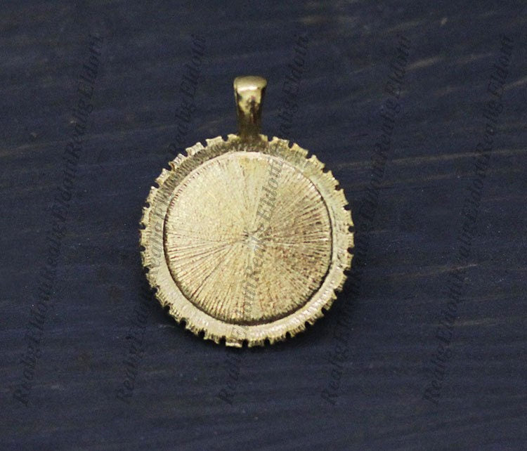 Our Lady of San Juan de los Lagos Catholic Gold Tone Medal Pendant / Charm Cabochon