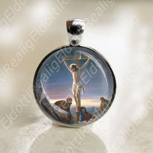 Jesus Christ on the Cross Crucifixion Catholic Medal. Religious Christian Pendant. Silver Tone Round Medal