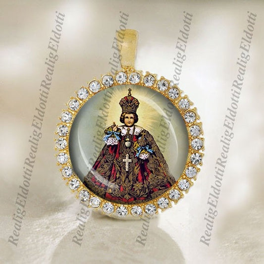 Infant of Prague - Religious Christian Catholic Medal Pendant / Charm Cabochon
