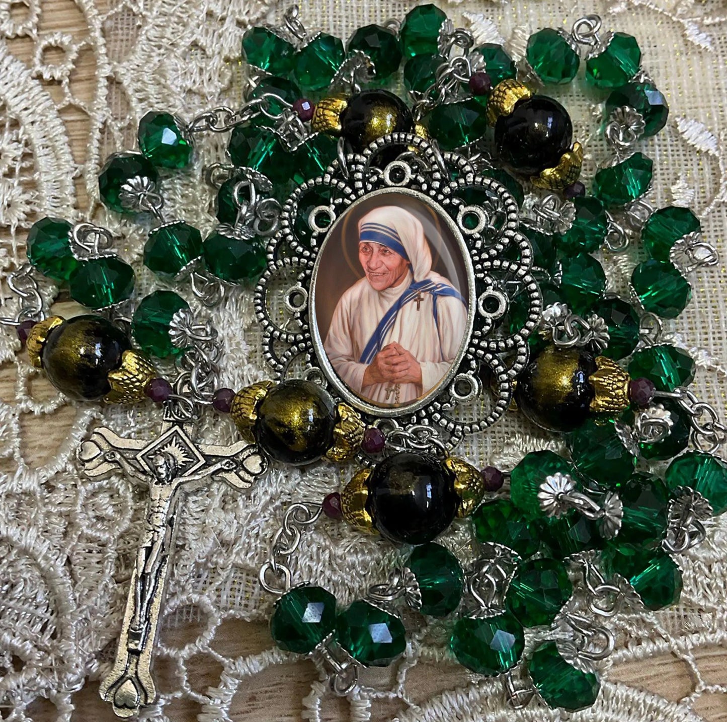 Handmade Rosary Mother Teresa of Calcutta - Green Glass Beads and Black Lapis Lazuli Jades Gemstones Rosary